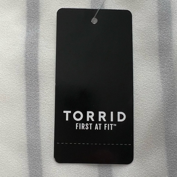 Torrid New Tank Striped Georgette Double Layer Swing Top Off White Black 3X NWT - Picture 9 of 14